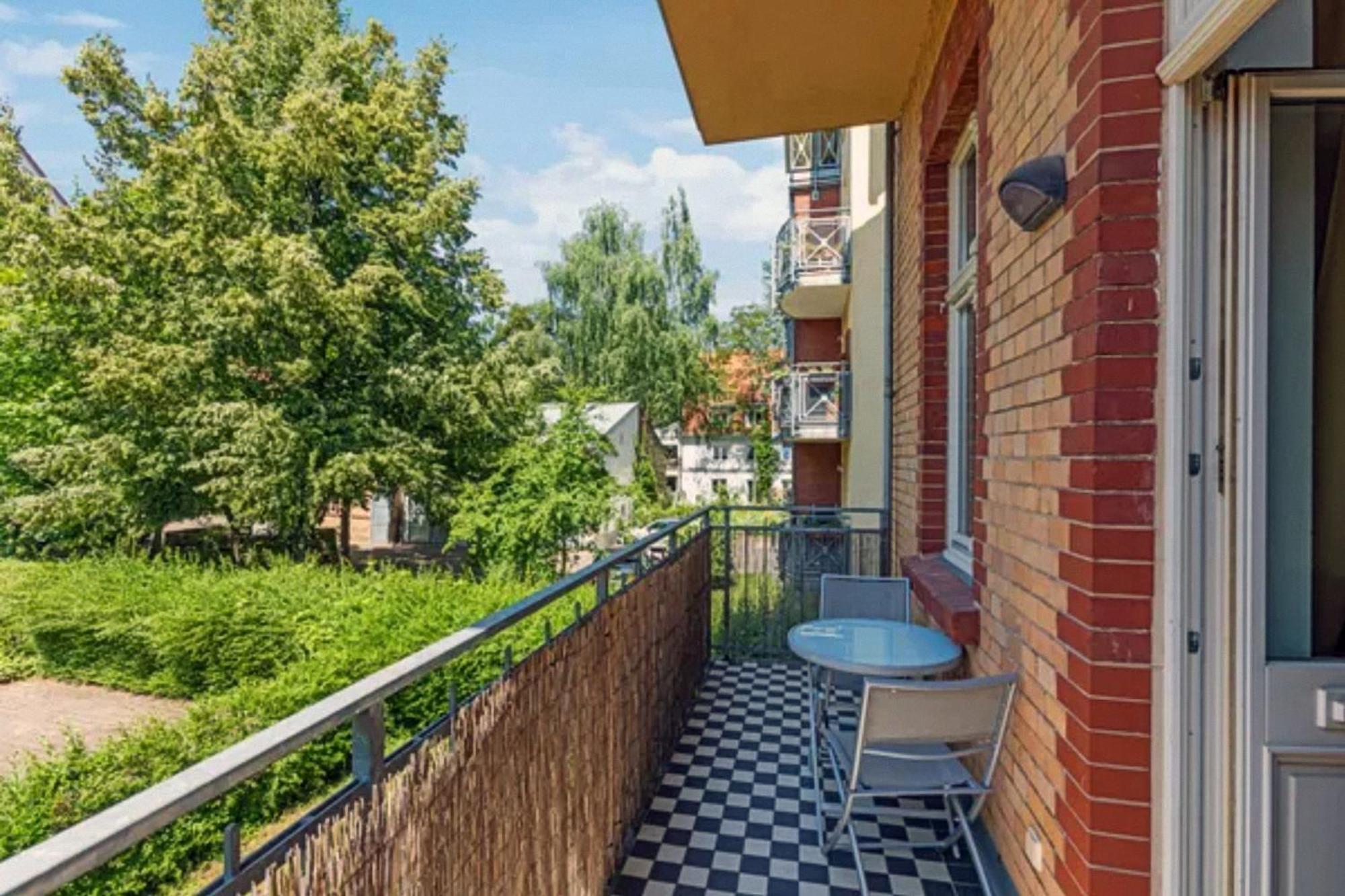 Gruenderzeitvilla In Апартаменты